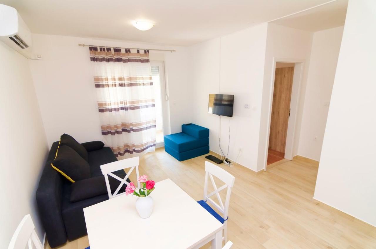 Apartman Antea シベニク エクステリア 写真